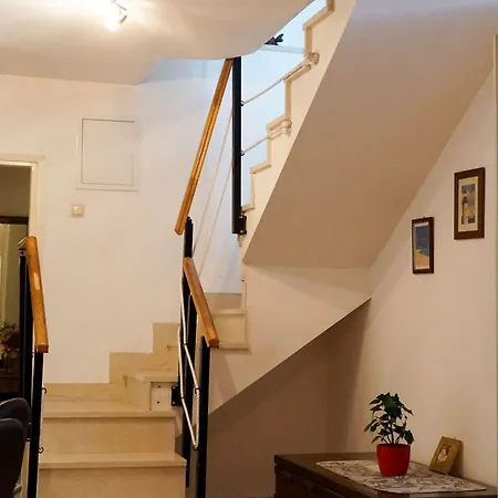 Duplex Tinel Lägenhet